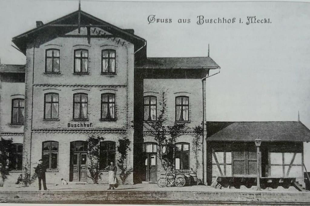 Romantisches Studio Am Waldesrand Mit Gartensauna Schwarz Exterior foto